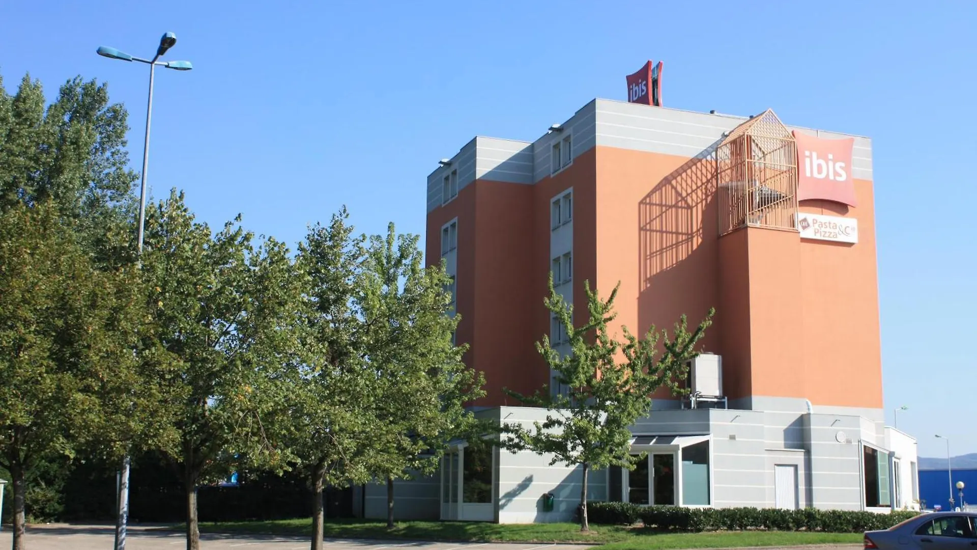 Ibis Lyon Sud Chasse Sur Rhone Hotel