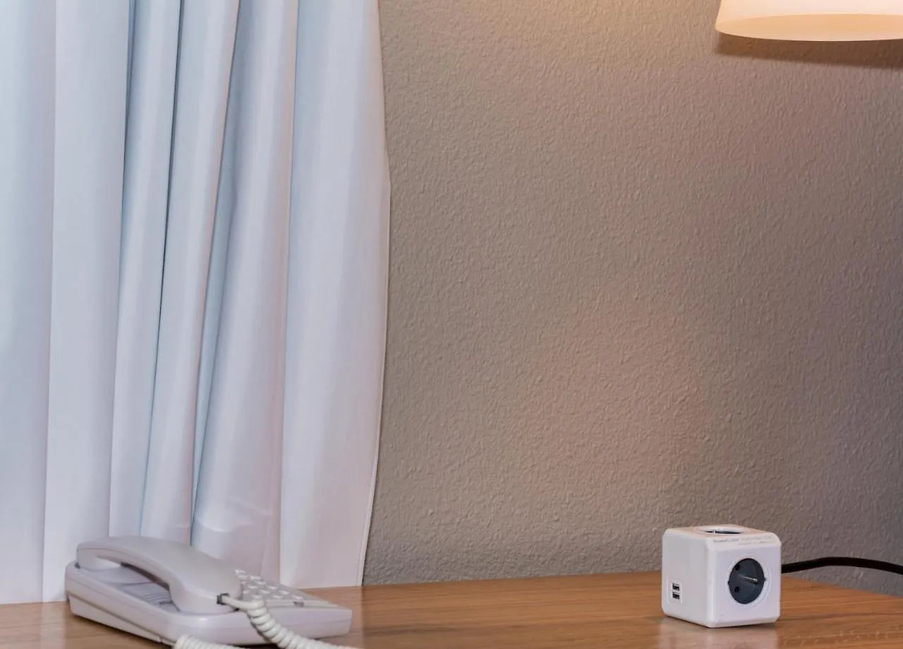 Ibis Lyon Sud Chasse Sur Rhone Hotel