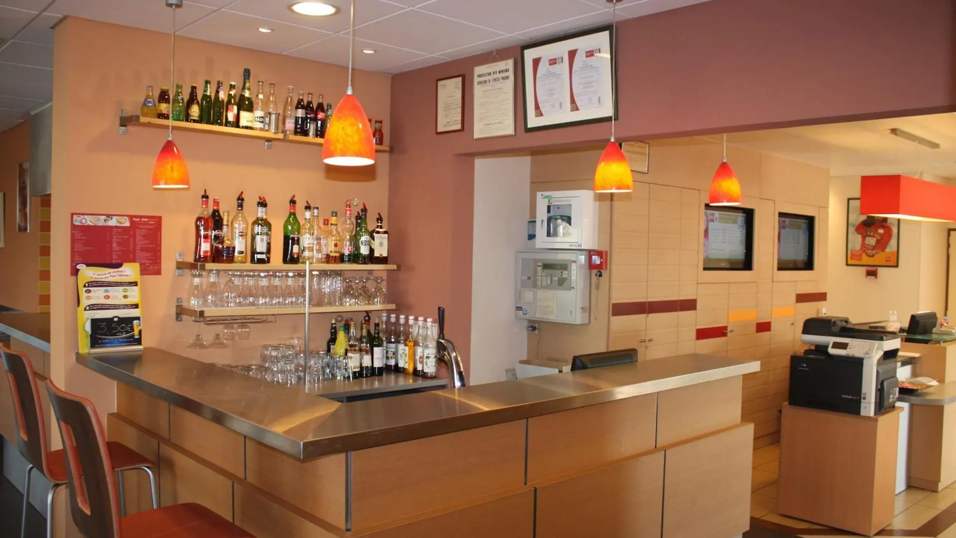 Hotel Ibis Lyon Sud Chasse Sur Rhone  Chasse-sur-Rhône