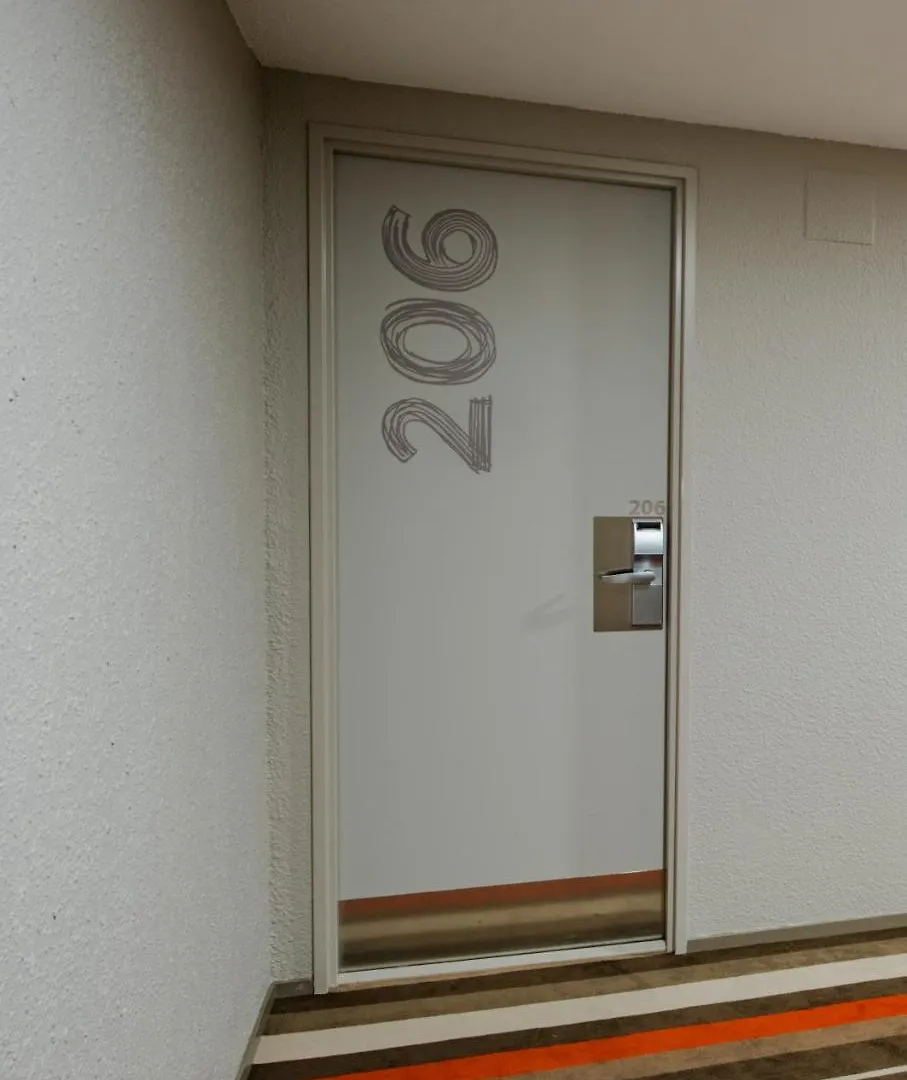 Hotel Ibis Lyon Sud Chasse Sur Rhone